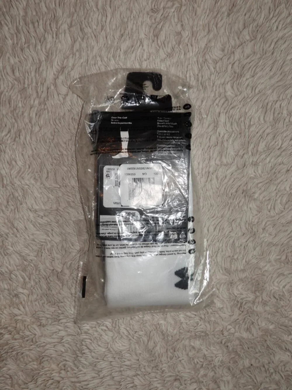 Unisex Size Medium Under Armour Team Over The Calf Socks, White, NWT